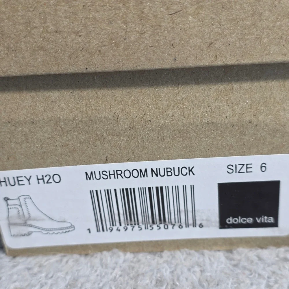 Dolce Vita Huey H2O Waterproof Nubuck Leather Chelsea‎ Boots Size 6